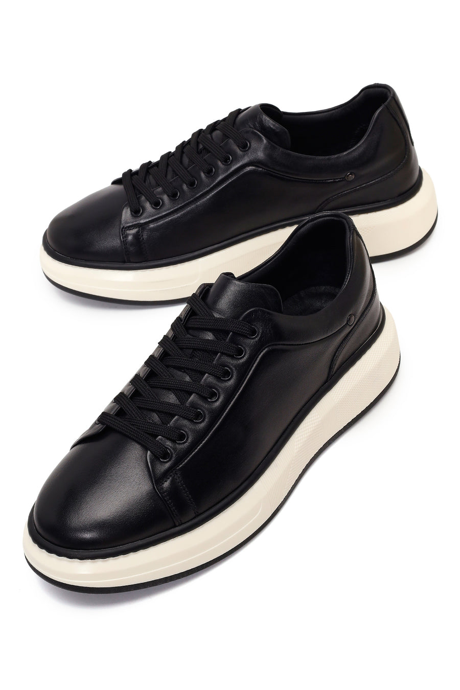 Male Black Lace-Up Thick-Soled Leather Sneaker