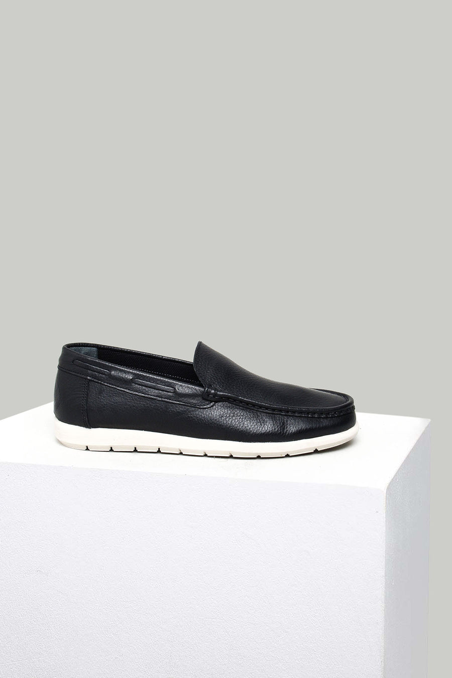 Black Men's Leather Loafer
