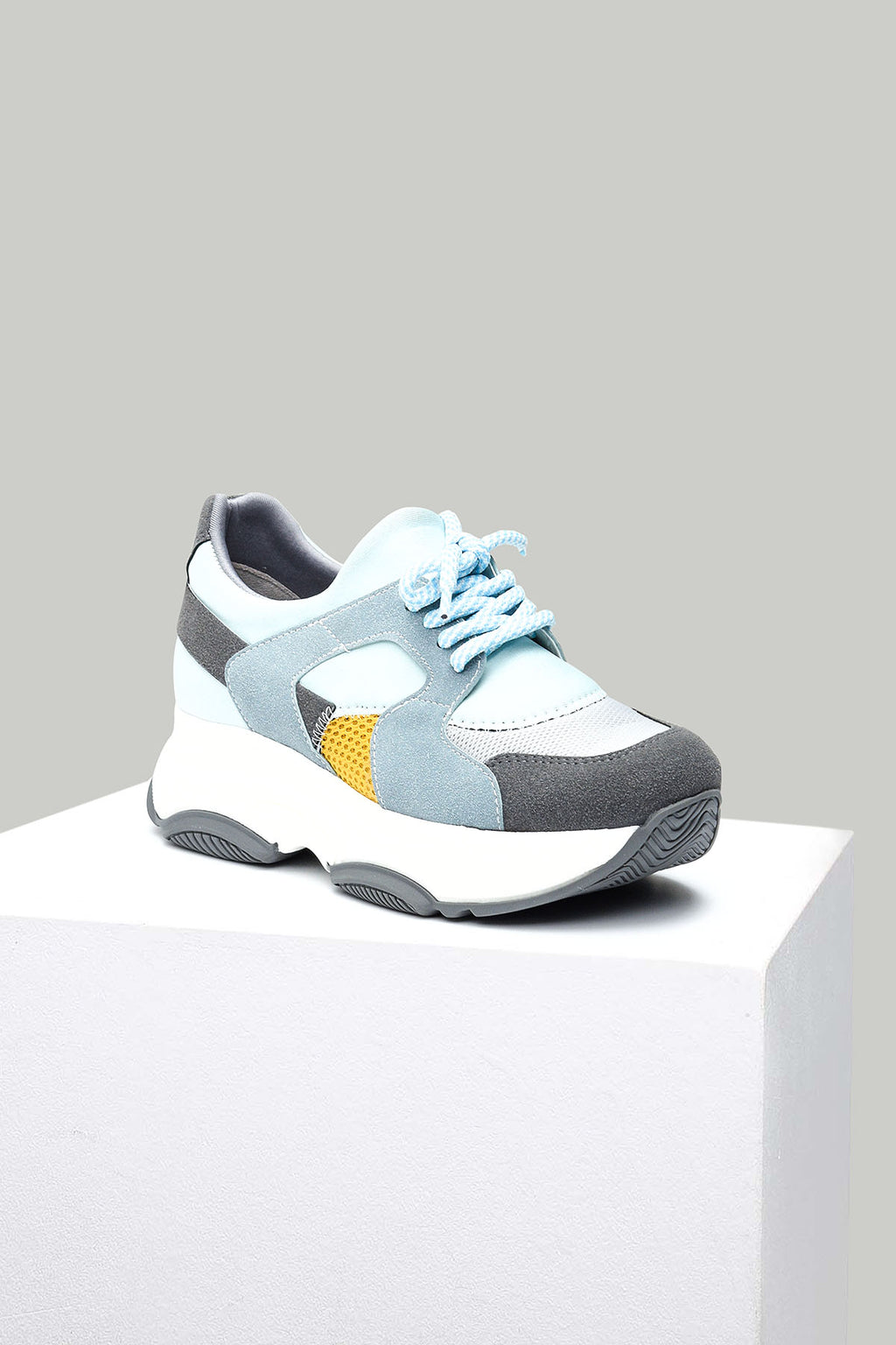 Yüksek Tabanlı Renkli Kadın Deri Sneaker