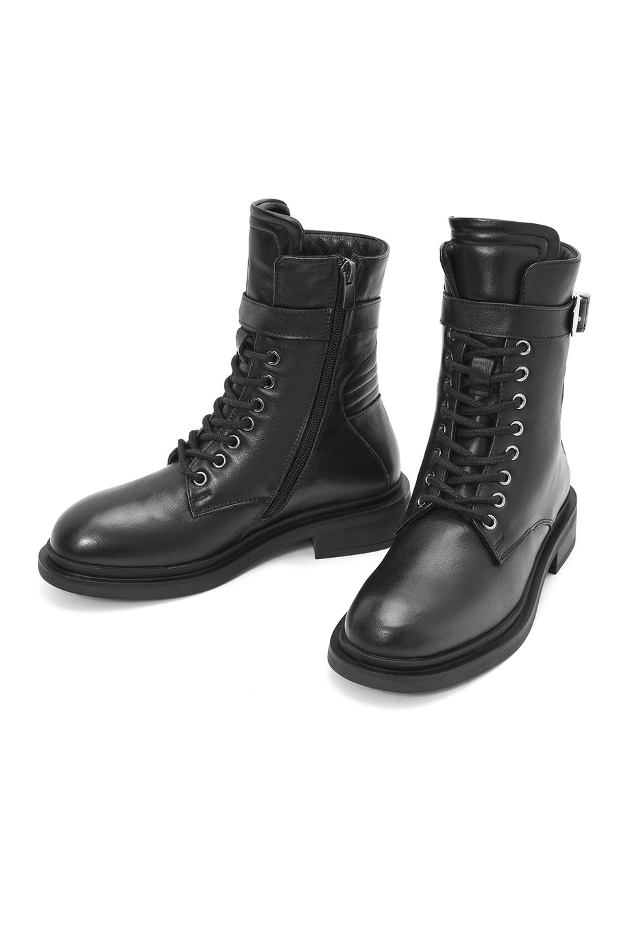 Woman Black Zippered Leather Postal Boots