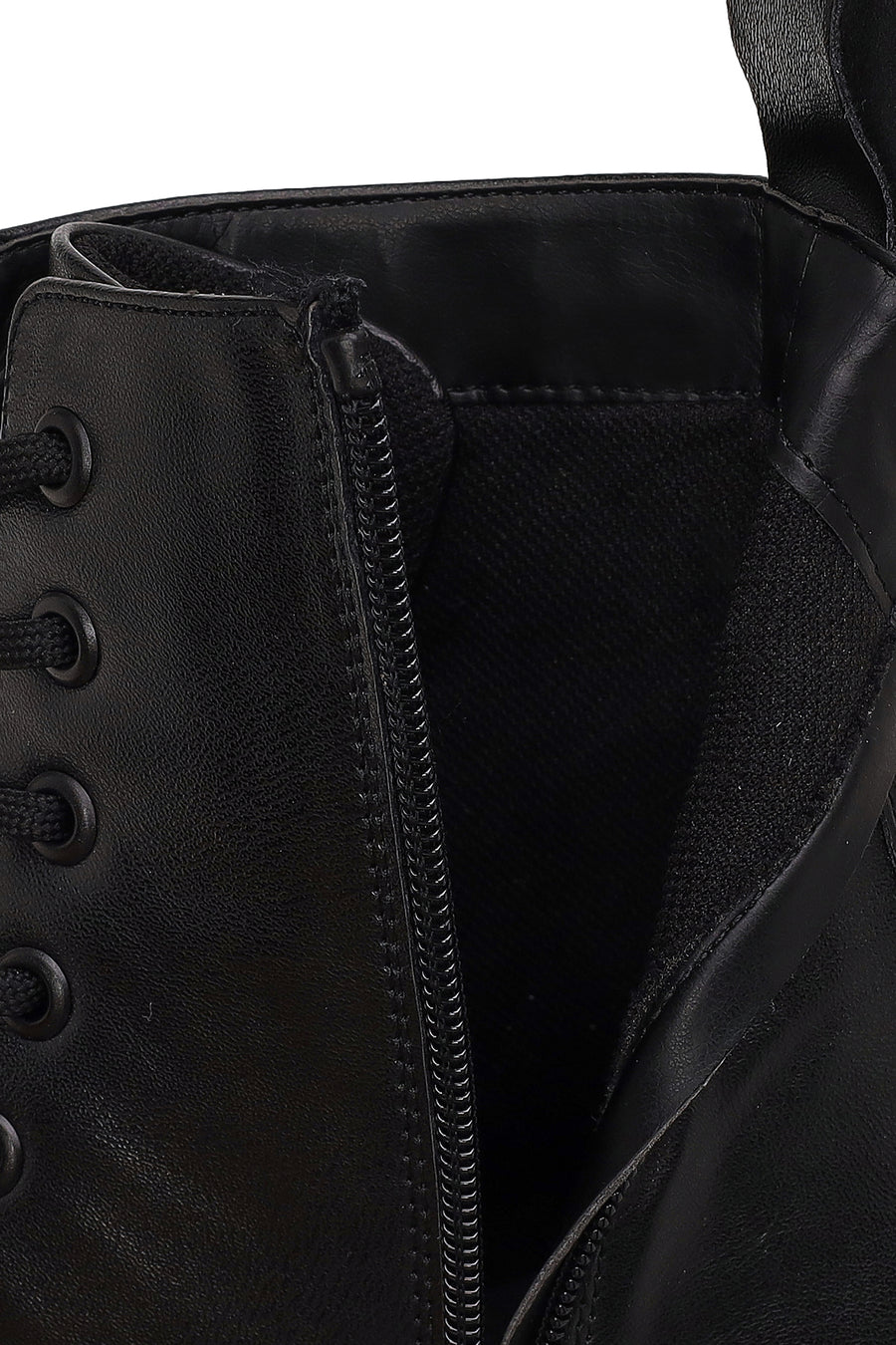 Woman Black Zip Closure Combat Boots
