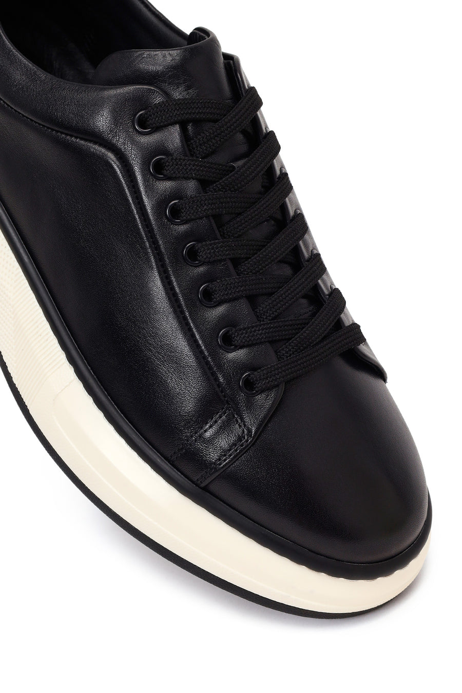 Male Black Lace-Up Thick-Soled Leather Sneaker