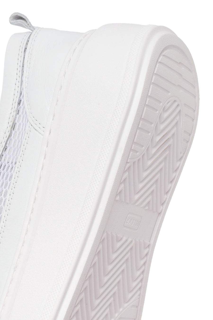 Woman White Lace-Up Thick-Soled Leather Sneaker