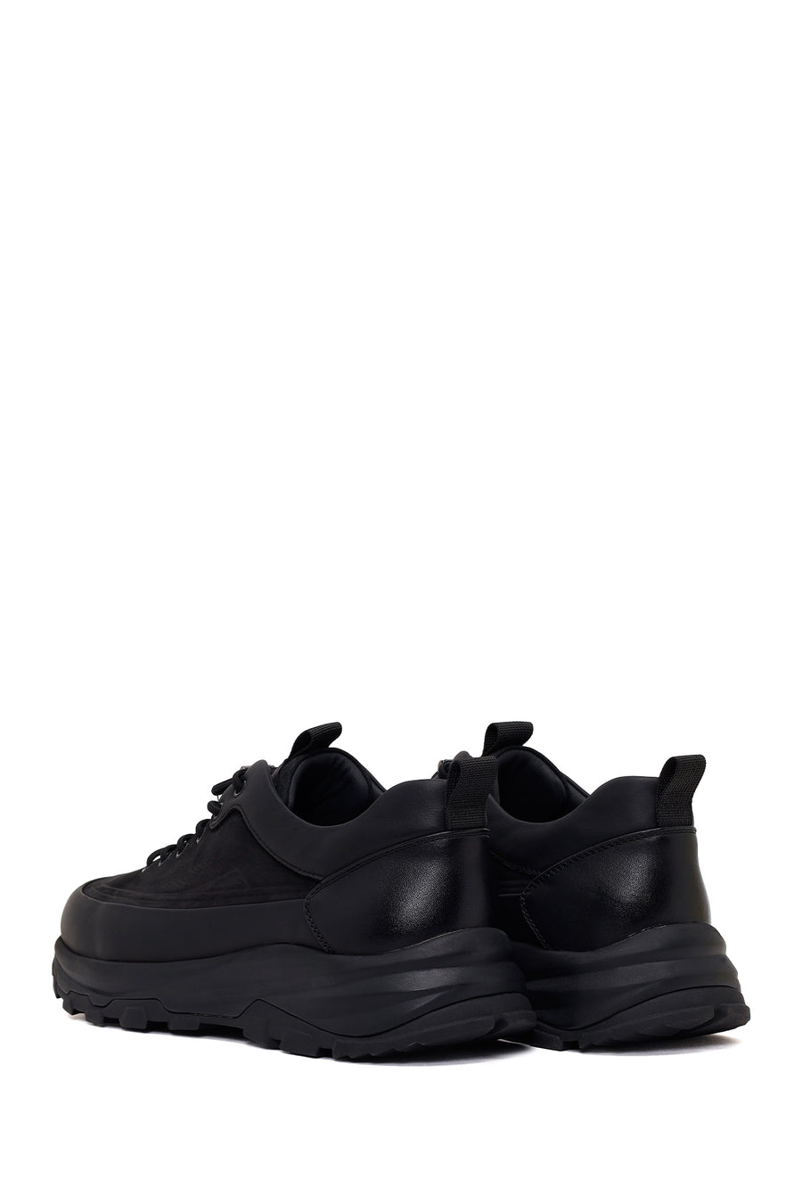 Erkek Siyah Bağcıklı Kalın Tabanlı Deri Casual Sneaker