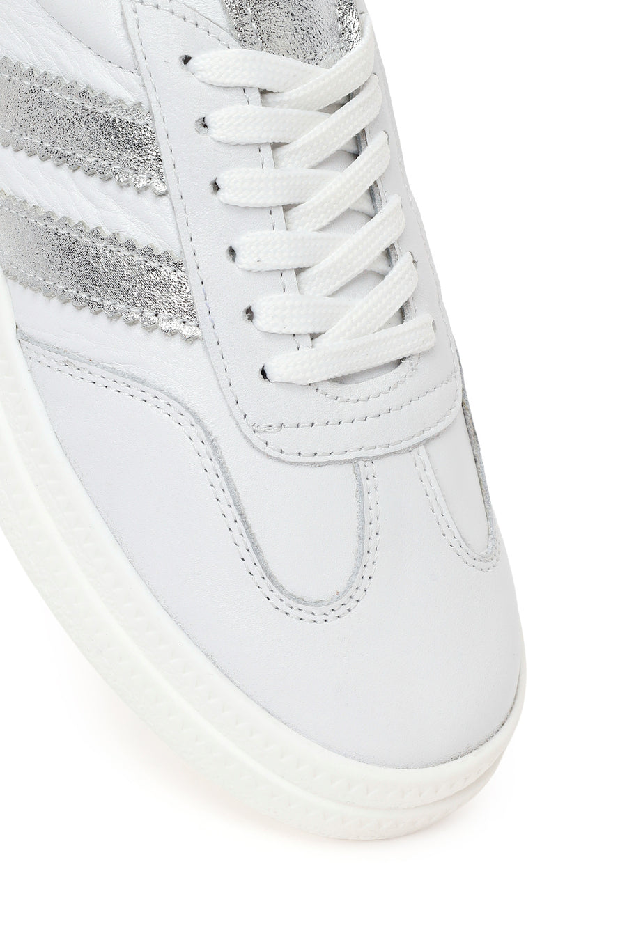 Woman White Lace-Up Leather Sneaker