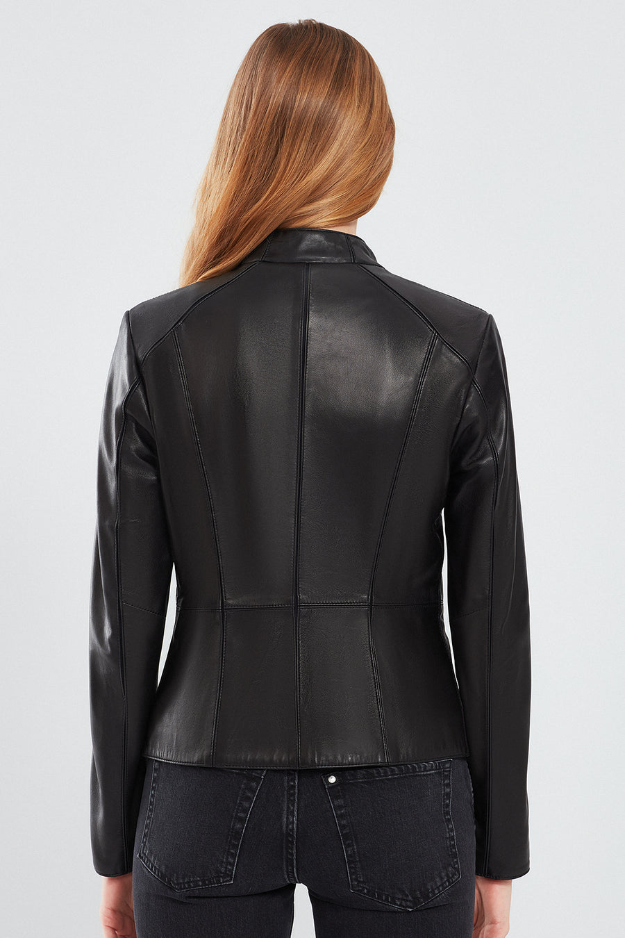 Riva Kadın Siyah Slim-Fit Kısa Deri Ceket