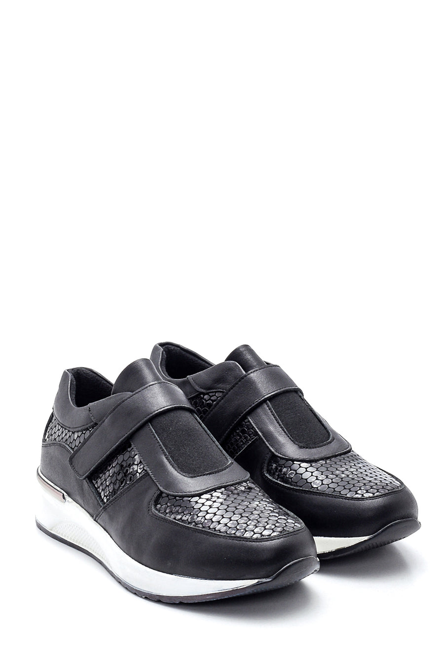 Women's Leather Snake Pattern Shoes