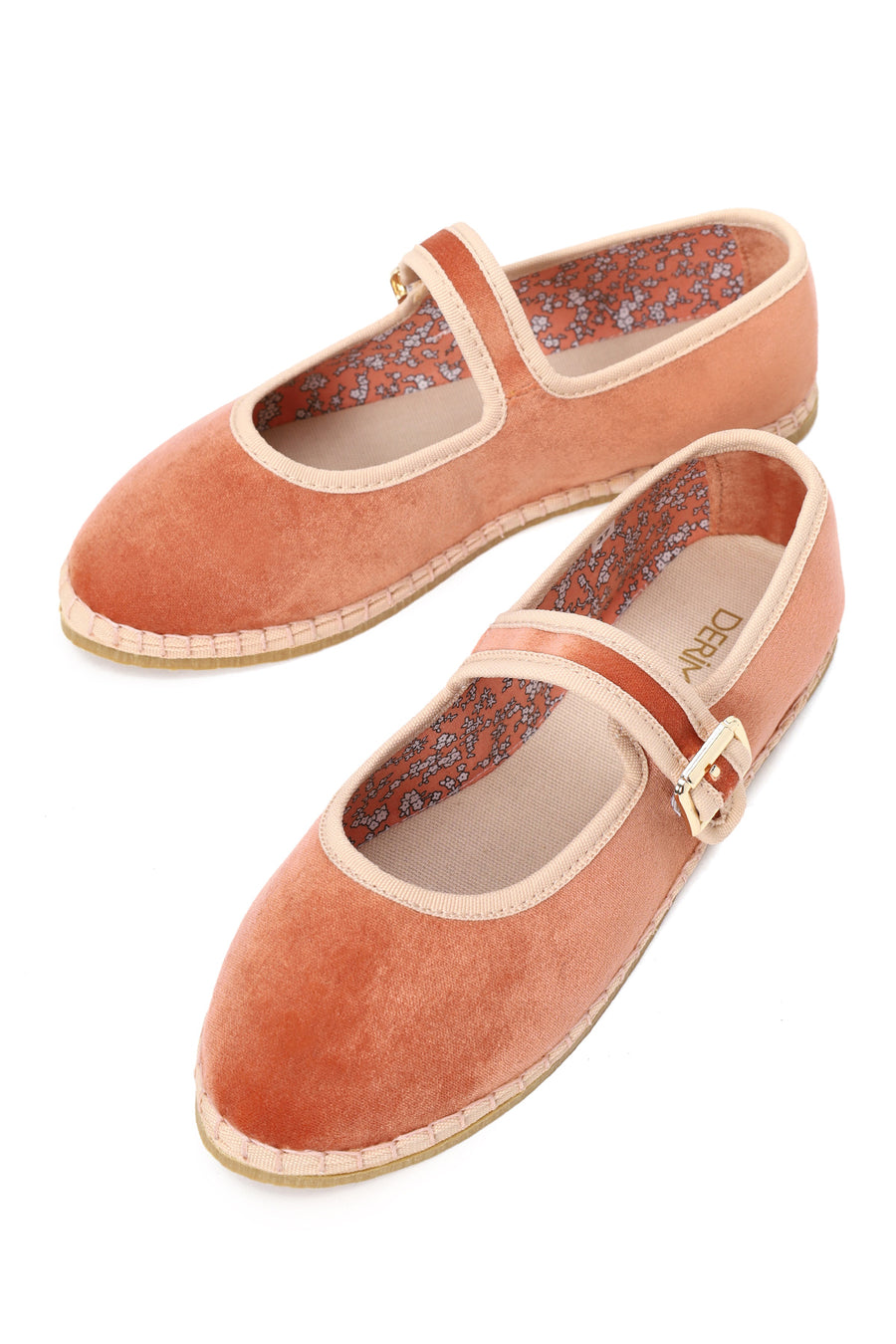 Woman Powder Buckled Fabric Mary Jane Ballerine flats