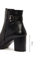 Women's Black Zippered Thick Heeled Leather Boots | Derimod