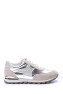 Women's Star Detailed Sneaker | Derimod