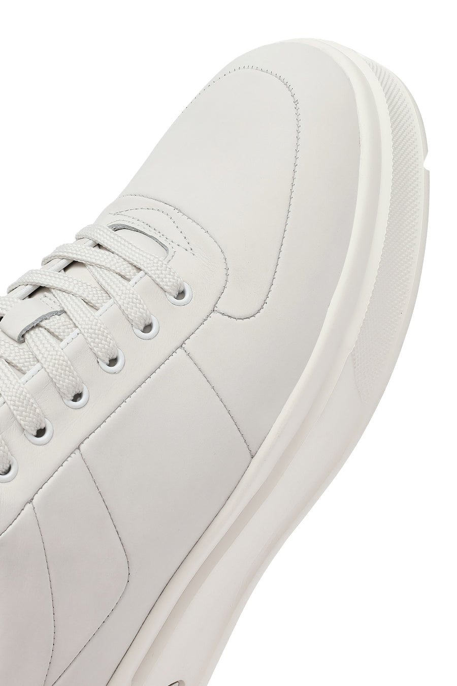 Erkek Beyaz Bağcıklı Kalın Tabanlı Deri Sneaker