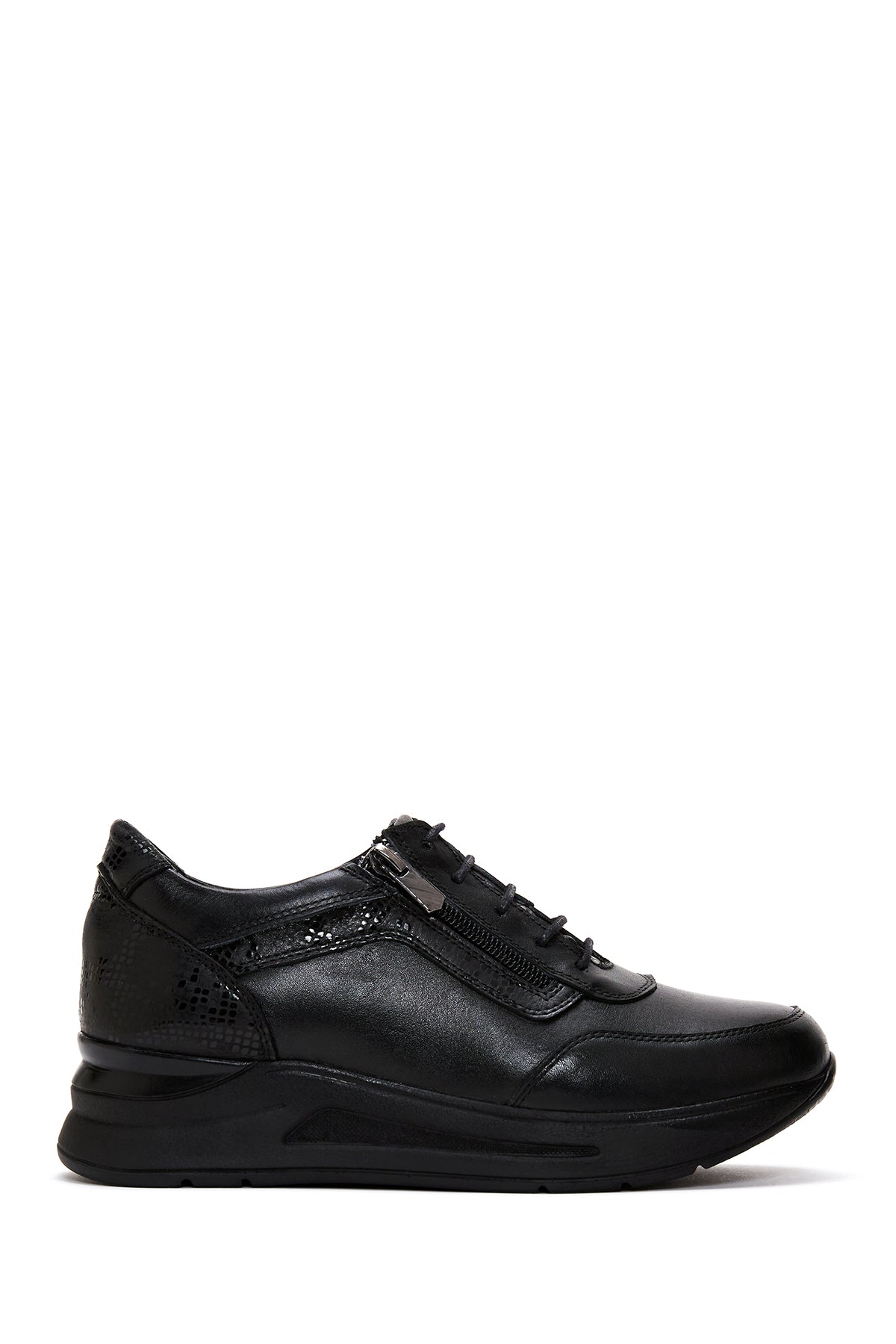 Women's Black Leather Thick Soled Sneaker 23WFD411914 | Derimod