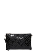 Women's Black Chain Strap Patterned Patent Leather Clutch Bag | Derimod