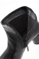 Women's Black Zippered Thick Heeled Leather Boots | Derimod