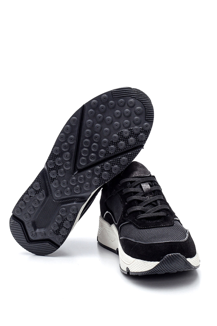 women sneakers
