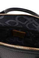 Woman Black Long-Strap Croc-Pattern Classic Shoulder Bag | Derimod