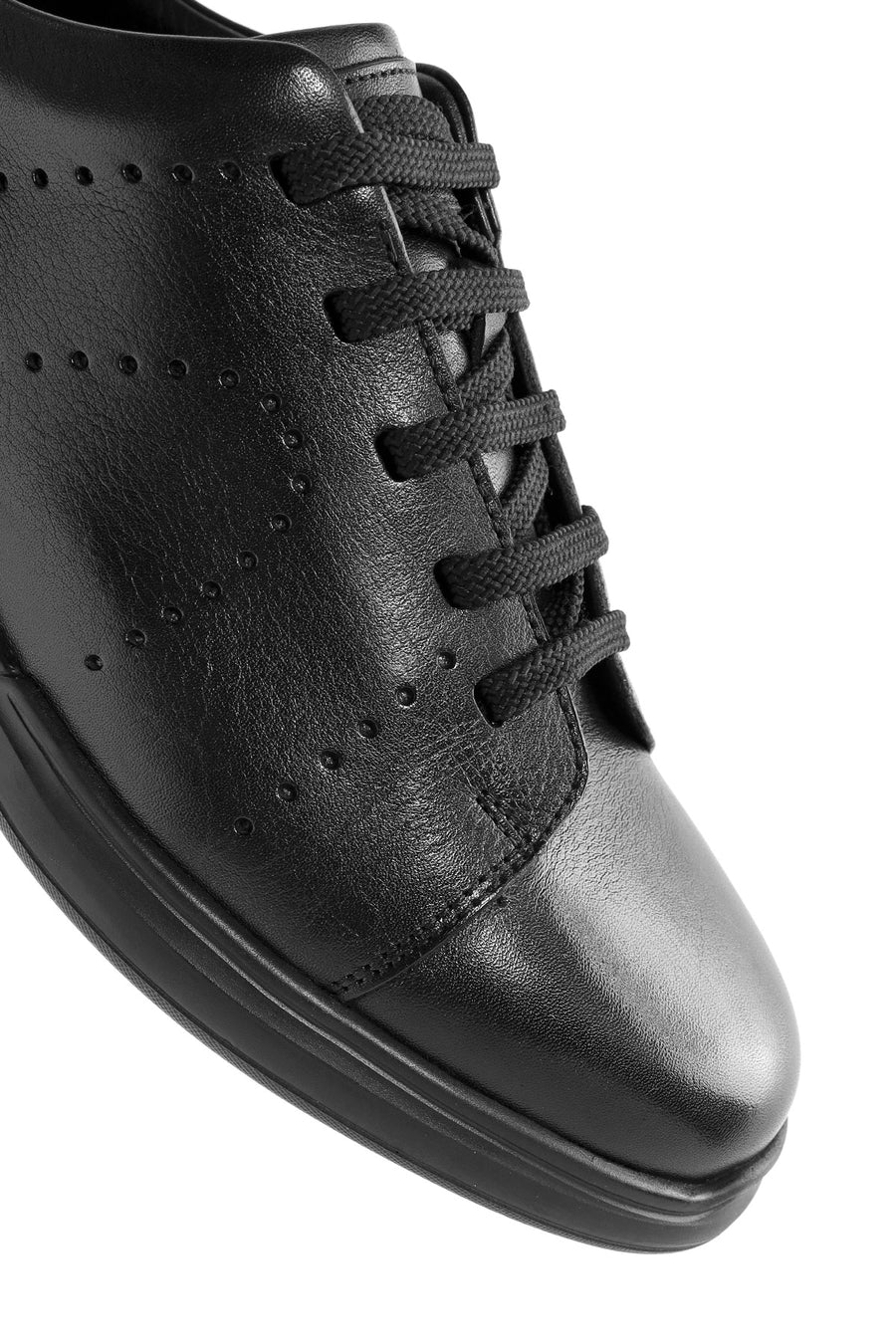 Erkek Siyah Bağcıklı Deri Sneaker
