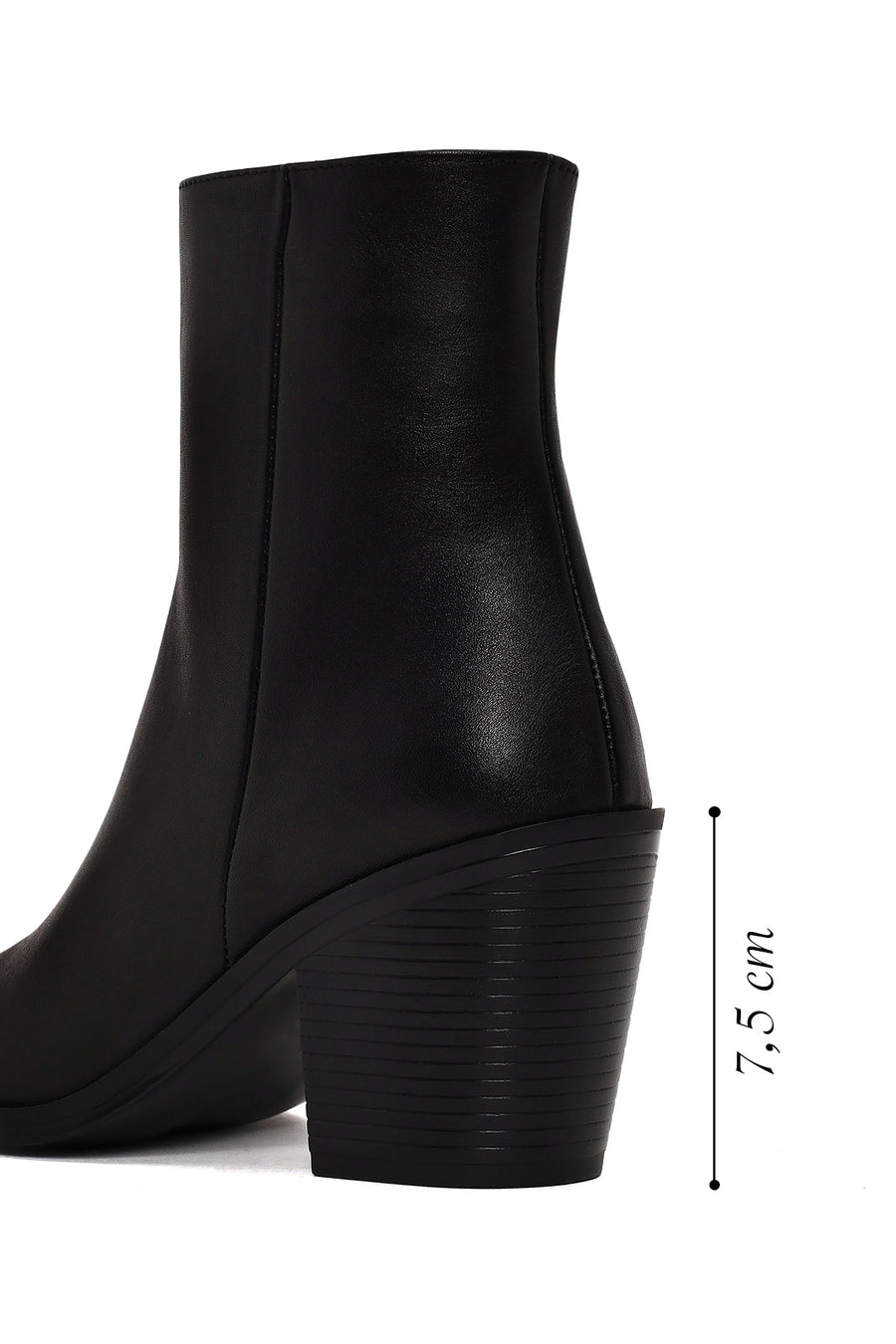 Woman Black Zip Closure Thick-Heeled Leather Boots
