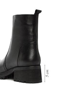 Women's Black Zippered Leather Boots | Derimod