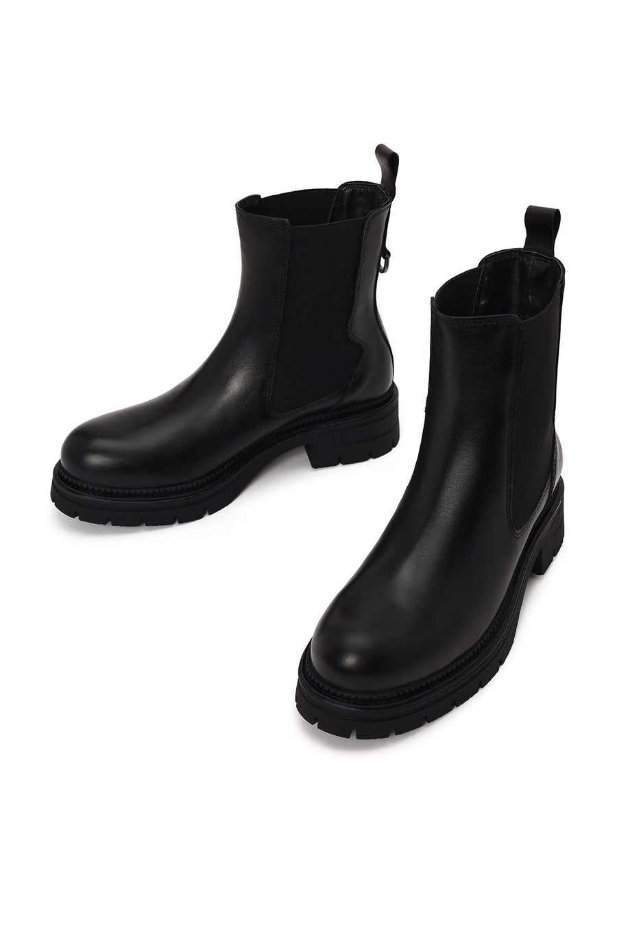 Woman Black Thick-Soled Leather Chelsea Boots