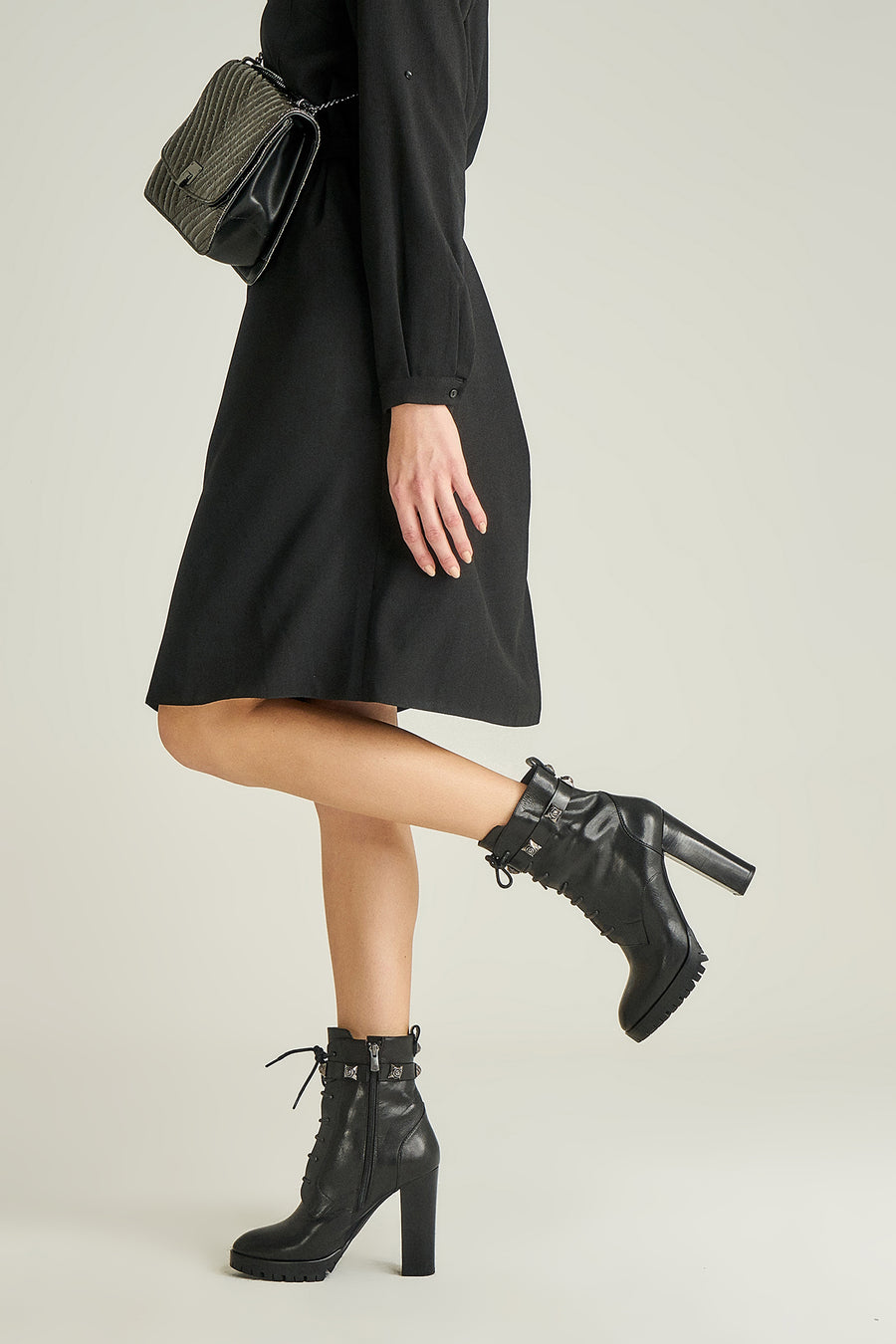 Women's Stretch Leather Boots