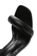 Kadın Siyah Bilekten Bantlı İnce Topuklu Sandalet | Derimod