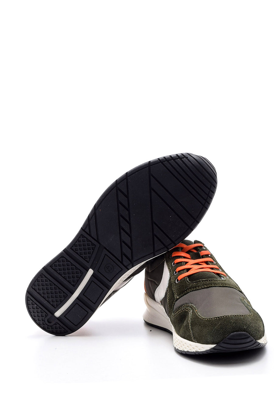 Men's shoes
