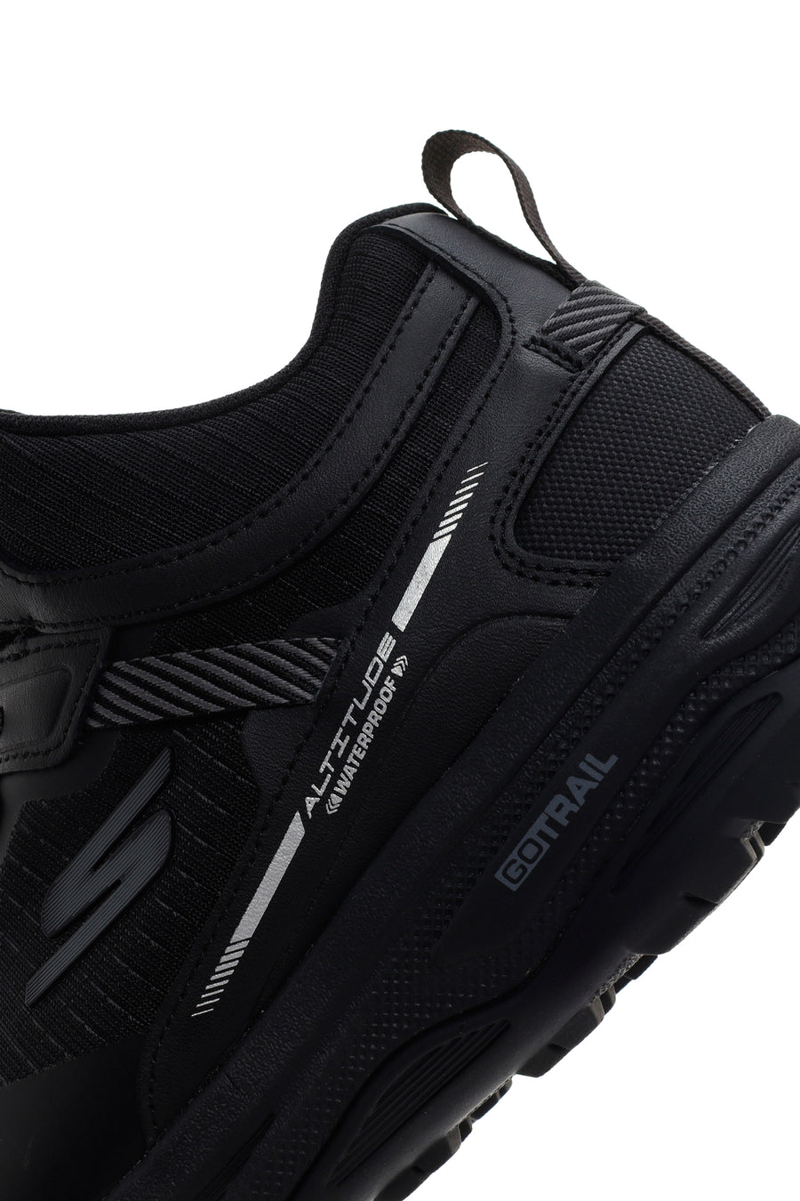 Skechers Erkek Siyah Go Run Trail Altitude-Water Kalın Tabanlı Sneaker