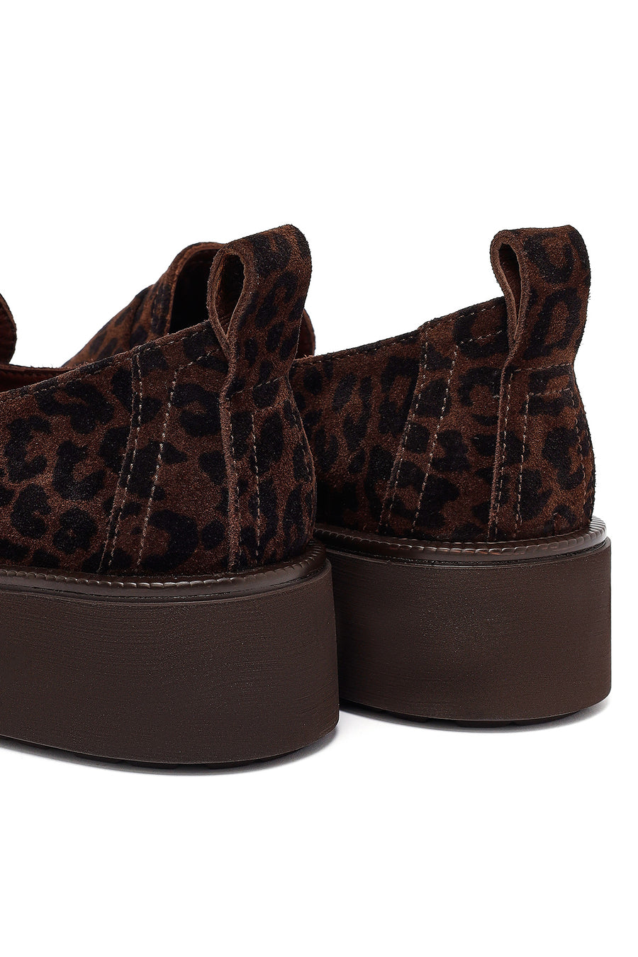 Woman Leopard Patterned Suede Masculine Loafer