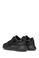 Geox Kadın Siyah Bağcıklı Kalın Tabanlı Deri Sneaker | Derimod