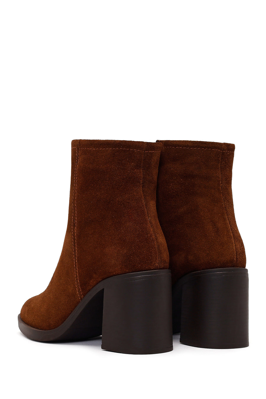 Woman Walnut Zip Closure Chunky Heeled Suede Boots