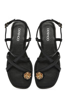 Kadın Siyah Tokalı Parmak Arası Sandalet | Derimod