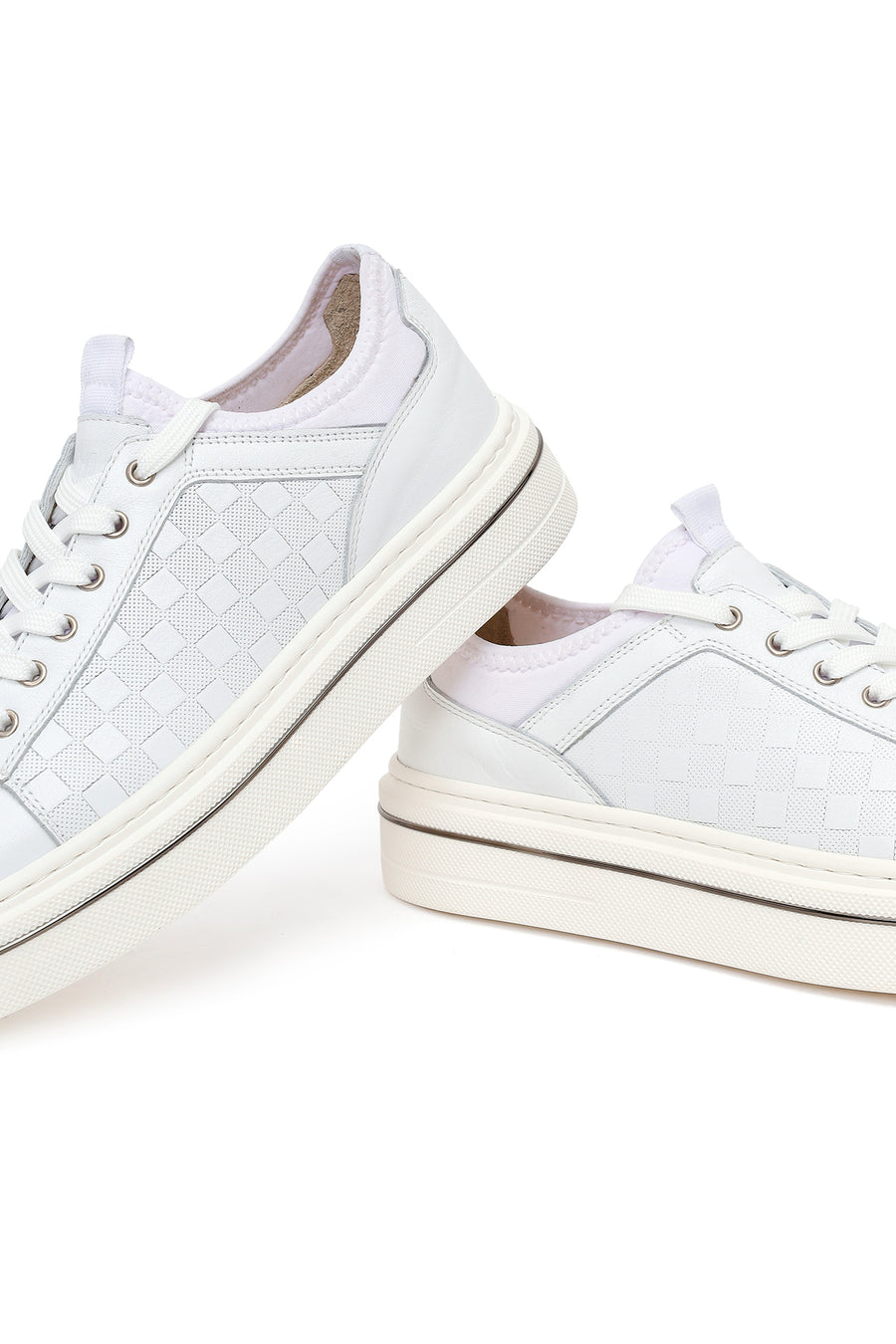 Male White Lace-Up Leather Sneaker