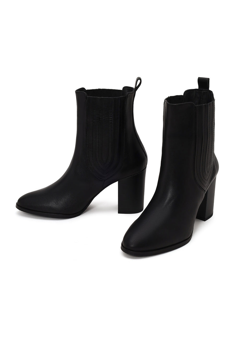 Woman Black Thick-Heeled Leather Chelsea Boots