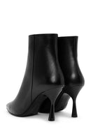 Women's Black Zippered Thin Heeled Leather Boots | Derimod