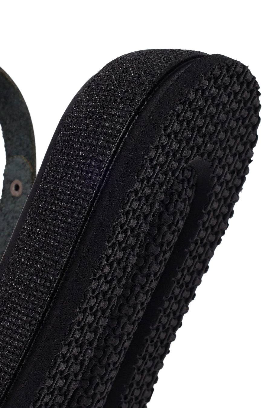 Woman Black Buckled Thick-Soled Leather Sandal