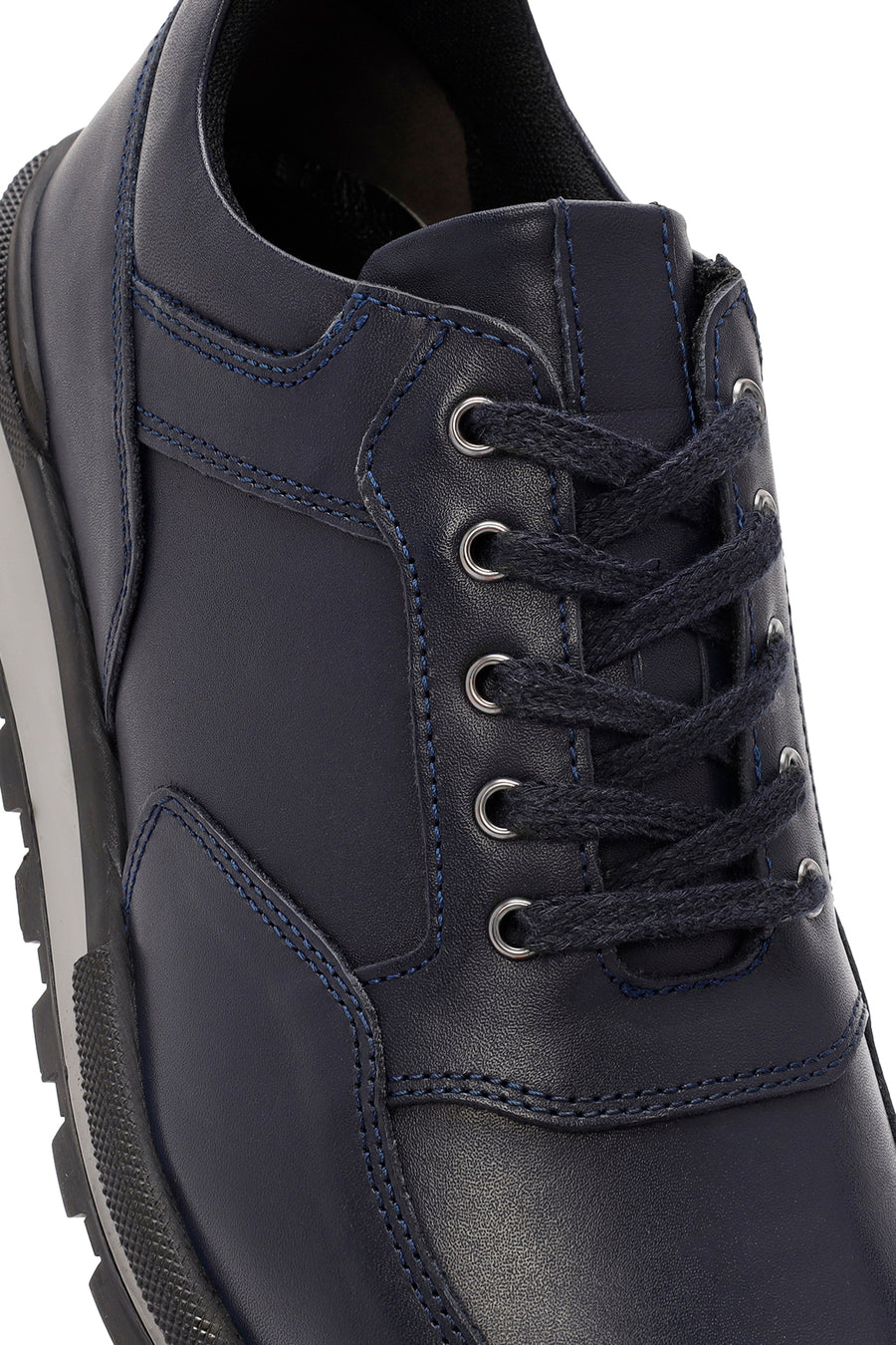 Erkek Lacivert Bağcıklı Deri Casual Sneaker