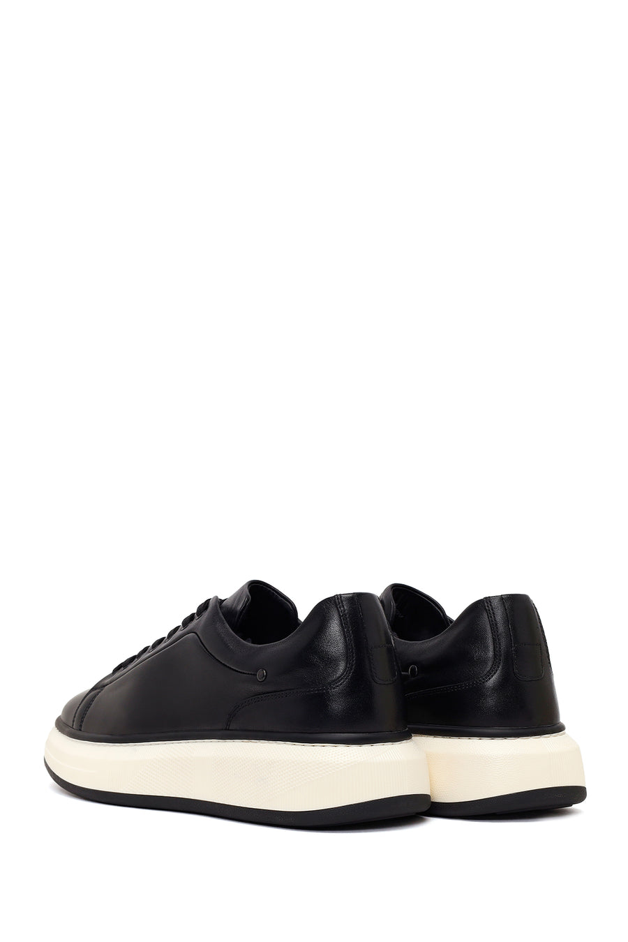 Male Black Lace-Up Thick-Soled Leather Sneaker