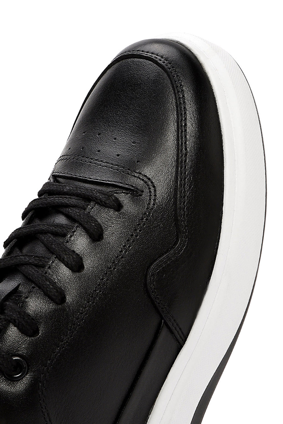 Men's Black Lace-up Leather Sneaker