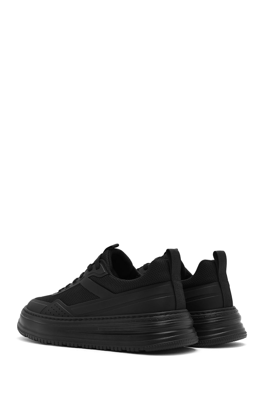 Men's Black Lace-Up Thick Sole Sneaker
