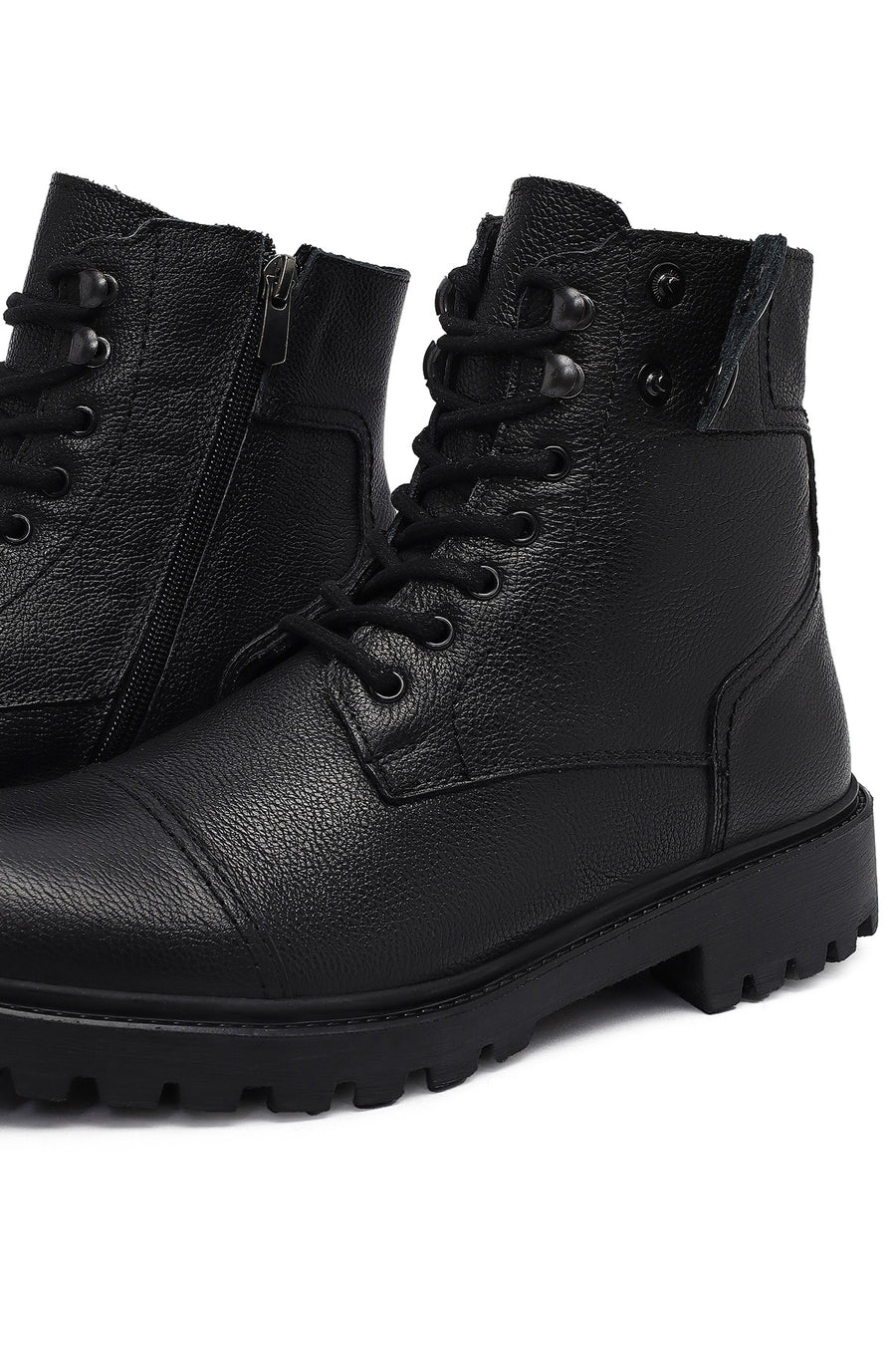 Male Black Zip Closure Leather Combat Boots