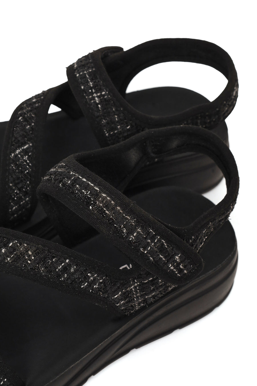 Women's Black Thick-Soled Patterned Fabric Sandals