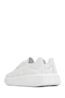 Kadın Beyaz Bağcıklı Kalın Tabanlı Deri Sneaker | Derimod