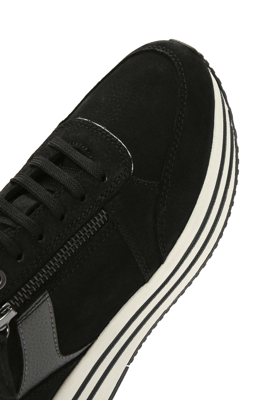Geox Kadın Siyah Kency Kalın Tabanlı Bağcıklı Deri Sneaker
