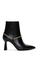 Women's Black Leather Zippered Chain Heeled Classic Boots | Derimod