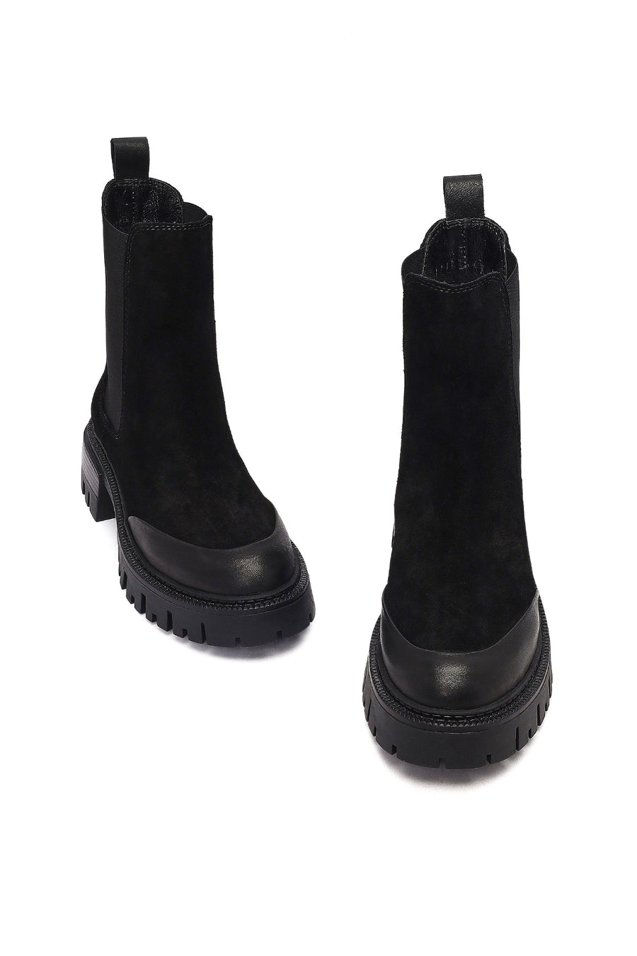 Woman Black Thick-Soled Suede Chelsea Boots