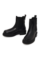Woman Black Thick-Soled Leather Chelsea Boots | Derimod