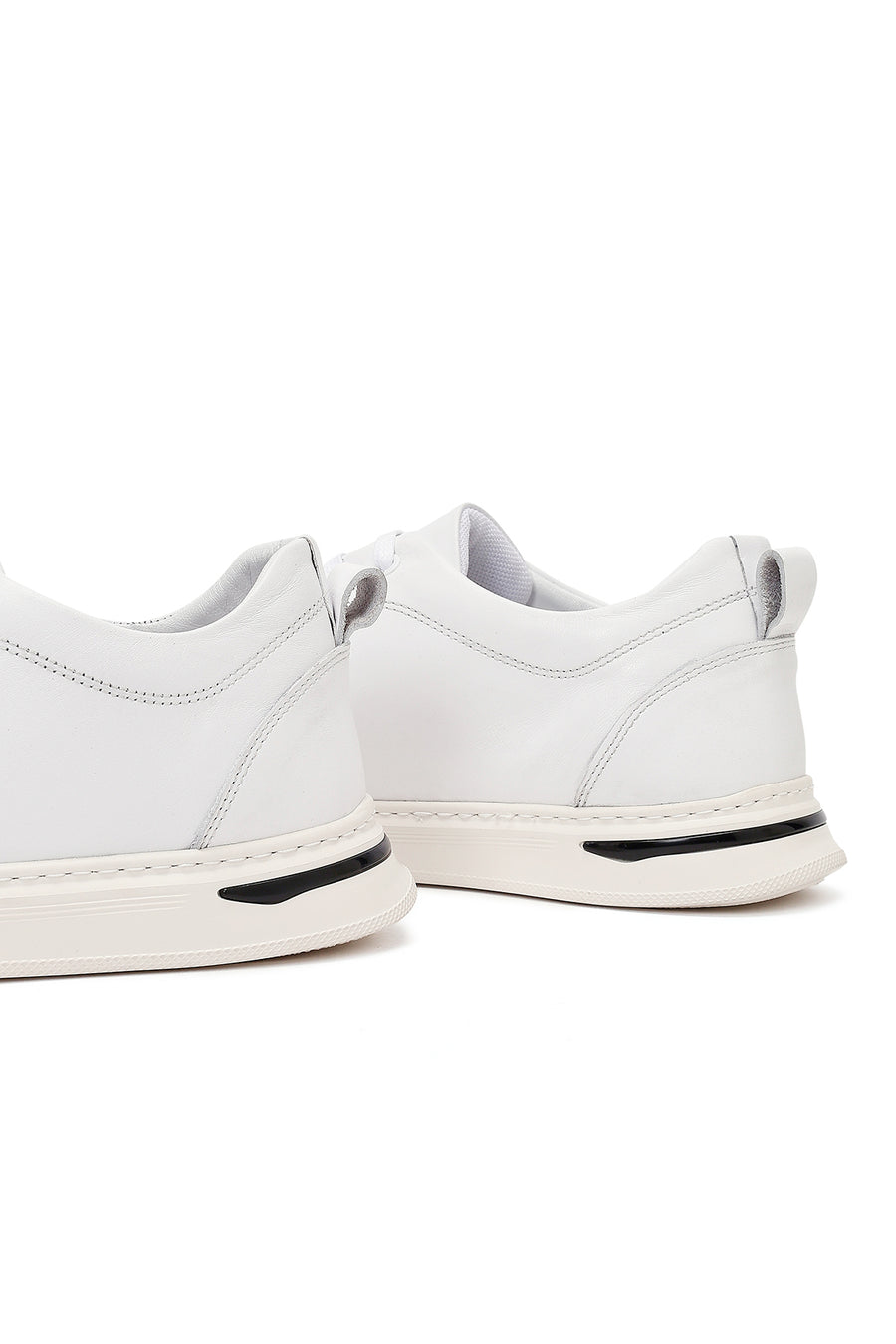 Male White Lace-Up Leather Sneaker