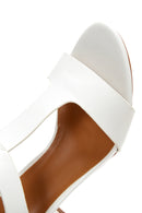 Women's White Thick Heeled Sandals | Derimod