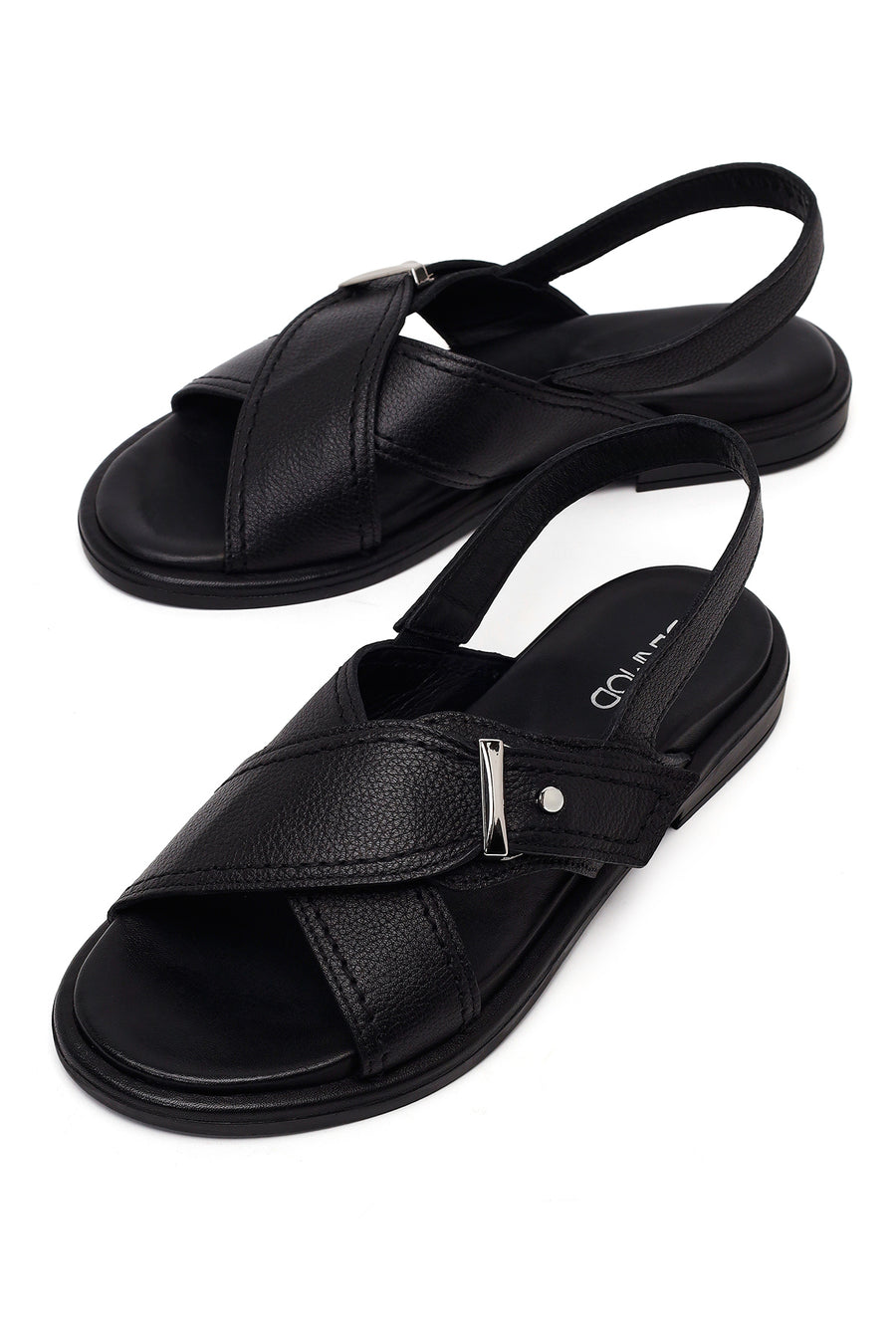 Woman Black Leather Sandal